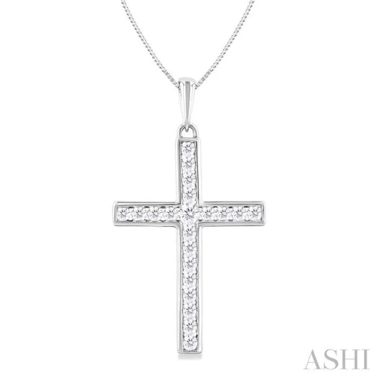 1/2 ctw Round Cut Diamond Channel Set 1-Inch Plate Cross Pendant With Chain in 14K White Gold