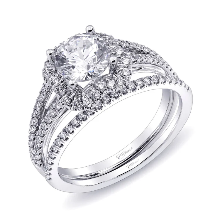 14 KT Engagement ring in White Gold