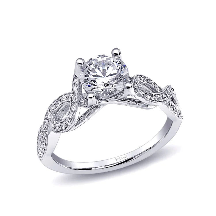 14 KT Engagement ring in White Gold