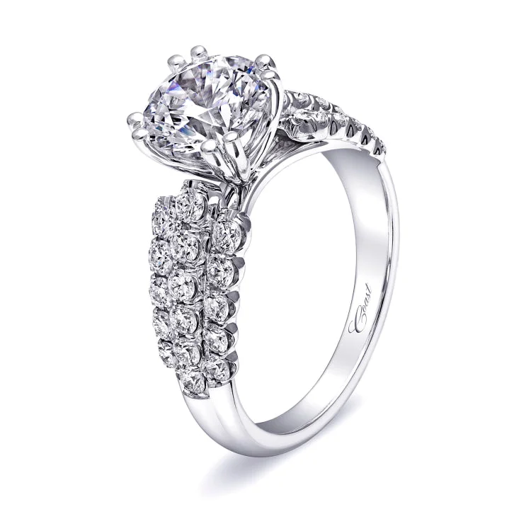 14 KT Engagement ring in White Gold