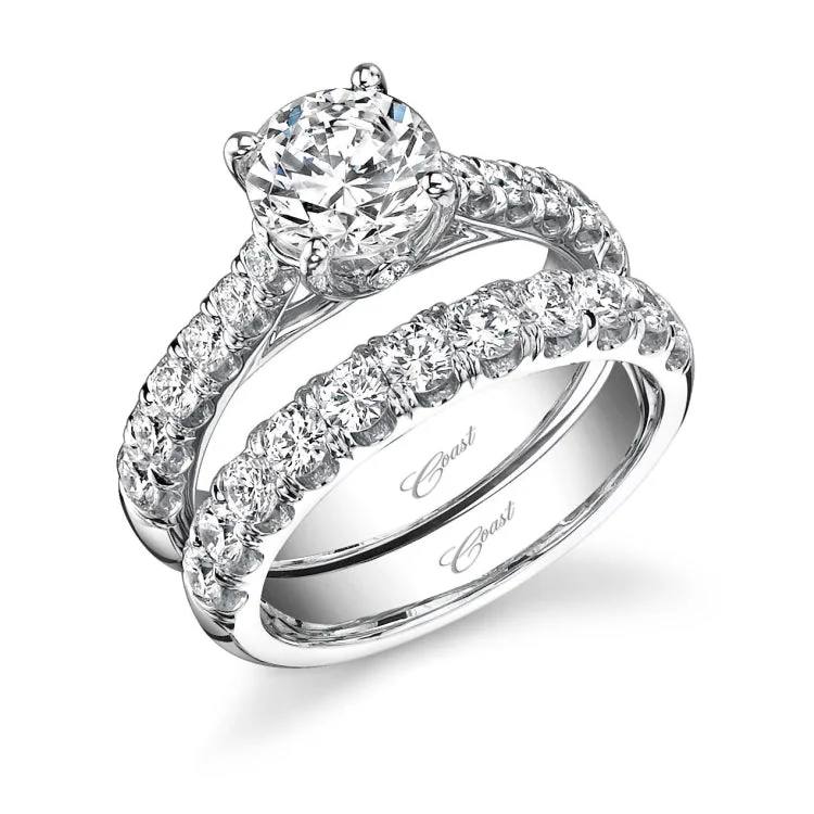 14 KT White Gold Engagement Ring With 0.57 ctw