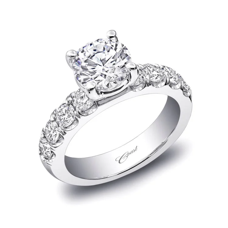 14 KT Engagement Ring in White Gold