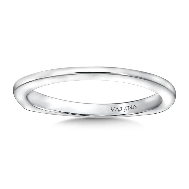 True fit matching diamond wedding band and a beautiful reminder of that special day for years to come.