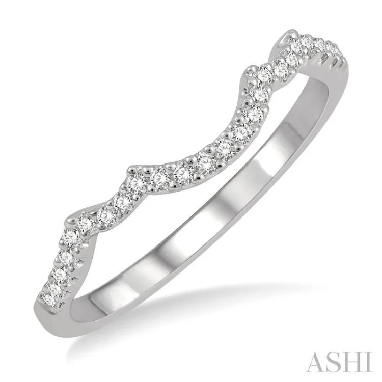 1/6 ctw Triple Arch Round Cut Diamond Wedding Band in 14K White Gold