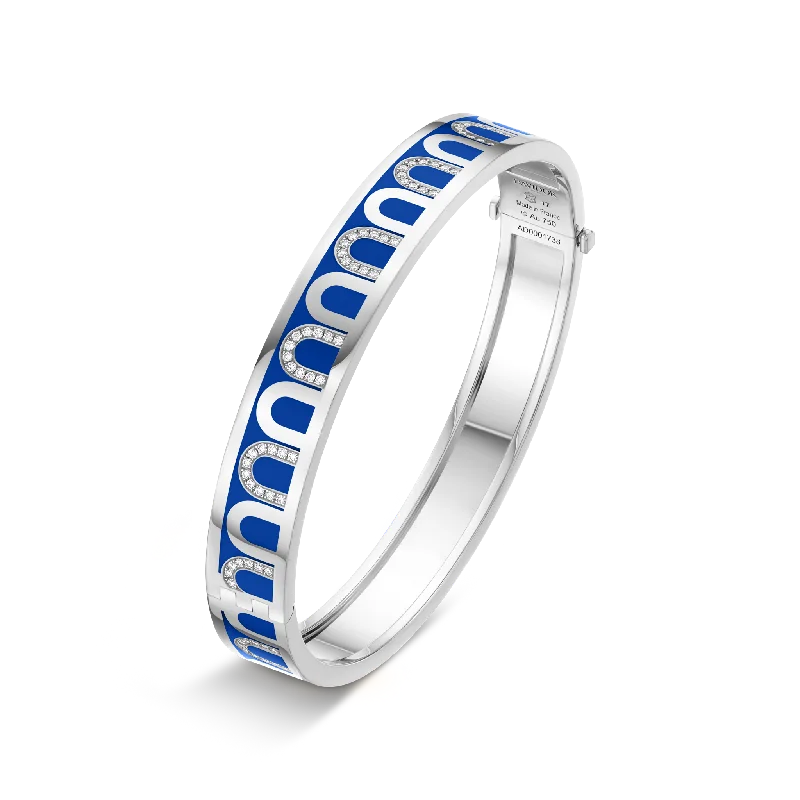 L'Arc de DAVIDOR Bangle MM, 18k White Gold with Lacquered Ceramic and Colonnato Diamonds