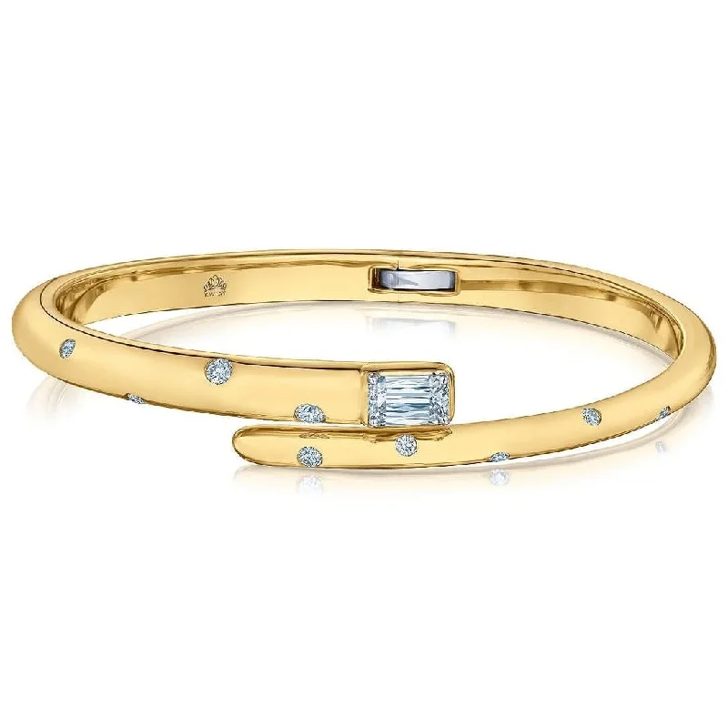 KWIAT Cobblestone Ashoka 1 Carat Diamond Accent Crossover Bangle